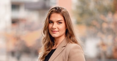 Emma Sunesson mäklare i Nacka