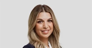 Mariam Gewriye mäklare i Finspång