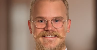 Emil Larsson mäklare i Halmstad