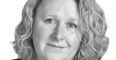 Ursula Persson mäklare i Hässleholm, Laholm, Älmhult, Örkelljunga, Markaryd och Osby