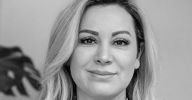 Fatos Cetinkaya mäklare i Nacka