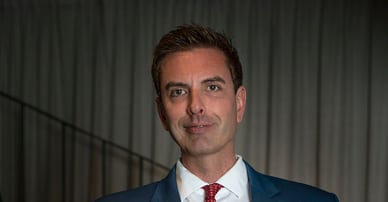 Henrik Flinta mäklare i Huddinge