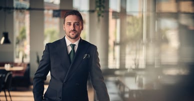 Daniell Kahlon mäklare i Hyllie och Husie