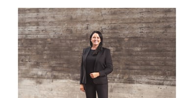 Rebecca Nowicka mäklare i Nacka