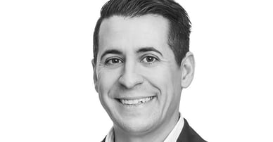 Jannis Nikopoulos mäklare i Solna och Sundbyberg