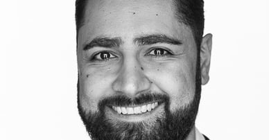 Reza Hatemi mäklare på Hisingen