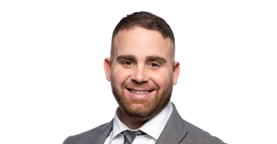 Mattias Izgin mäklare i Botkyrka