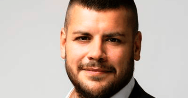 Felipe Osorio Åström mäklare på Södermalm