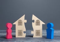 Har sambo rätt till halva bostadsrätten eller huset vid separation?