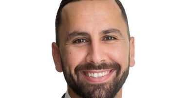 Alexander Lahdo mäklare i Sollentuna