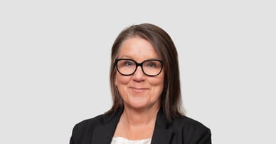 Titti Niesen mäklare i Huddinge