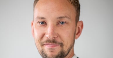 Charlie Siltberg mäklare på Gotland