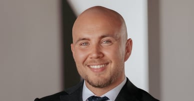 Nikola Jovanovic mäklare i Solna