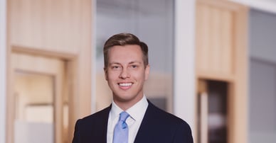 Alexander Elliot mäklare på Gärdet och Östermalm