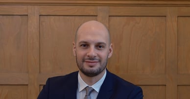 Cihan Ertosun mäklare i Husie