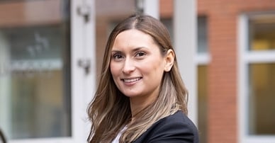 Carima Hägglund Hasni mäklare i Sollentuna