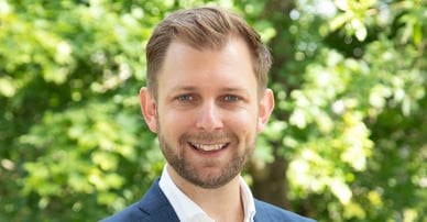 Jimmy Lang mäklare i Lerum