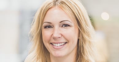 Lina Persson mäklare i Mölndal, Hisingen, Masthugget, Björlanda, Torslanda och Johanneberg