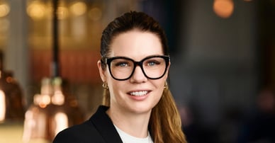 Josefine Simonsson mäklare i Upplands Väsby och Sollentuna