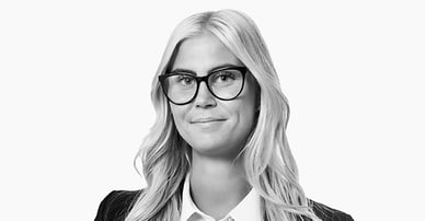 Julia Laitinen mäklare i Solna och Danderyd