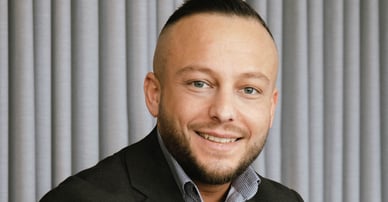 Andy Shabo mäklare i Östberga, Vårberg, Rågsved, Örby, Älvsjö, Solberga, Skärholmen, Västberga, Hagsätra och Högdalen