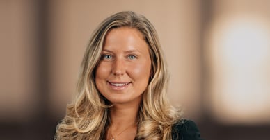 Isabella Lindell mäklare i Åkeslund och Bromma