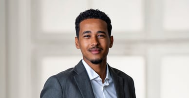 Daniel Ghebermichail mäklare i Sundsvall