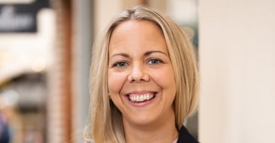 Karin Corneliusson mäklare i Björkekärr, Örgryte och Östra Centrum