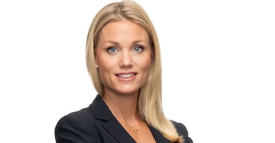 Emmy Hallbom mäklare i Fruängen, Älvsjö, Årsta, Herrängen, Solberga, Enskede och Huddinge