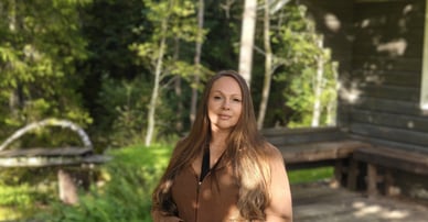 Alicia Fastighetsmäklare