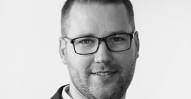 Jon Ralph mäklare i Laholm