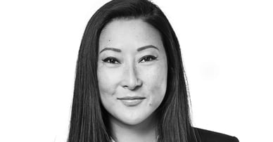 Linda Yu mäklare på Södermalm