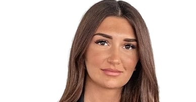 Nina Shisha mäklare i Solna och Sundbyberg