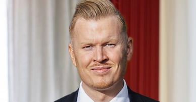 Simon Bernhardsson mäklare i Vänersborg och Mellerud