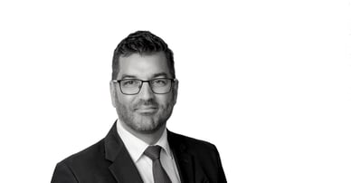 Daniel Sedman mäklare i Larsboda, Örby, Sköndal, Botkyrka, Farsta och Hagsätra