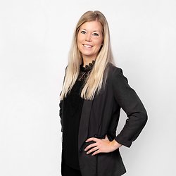 Sofia Adolfsson, Mäklare på Svensk Fastighetsförmedling Trollhättan