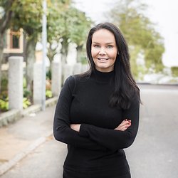 Caroline Jönsson, Mäklare på Mäklarhuset Varberg