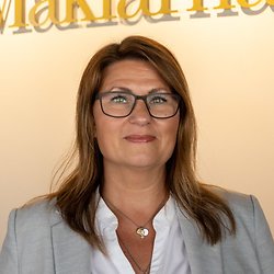 Janina Gustafsson, Mäklare på SkandiaMäklarna Hjo, Karlsborg, Skövde, Tibro & Tidaholm