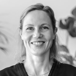 Anette Roos, Mäklare på SkandiaMäklarna