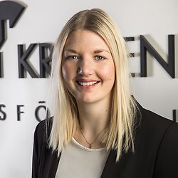 Anna Olsson, Mäklare på Nadjafi & Kristensen Fastighetsförmedling