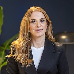 Kristina Güven, Mäklare på SkandiaMäklarna Upplands Väsby