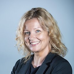 Camilla Christander, Mäklare på Christander Fastighetsförmedling